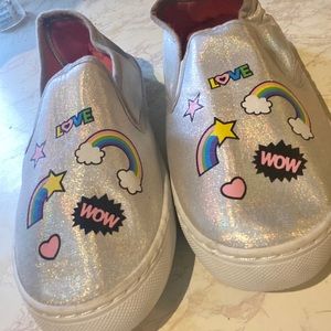 FabKids silver emoji slip ons